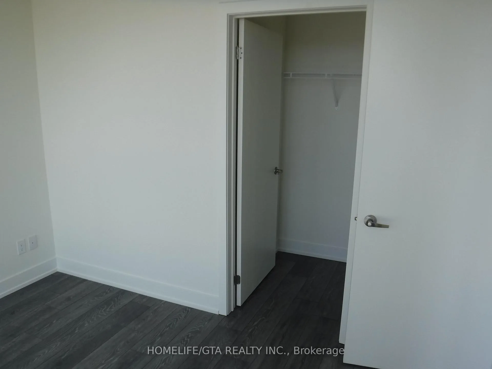 Photo 6 of Unit 2001, 180 Fairview Mall Drive, North York, Don Valley Village — HOMEH