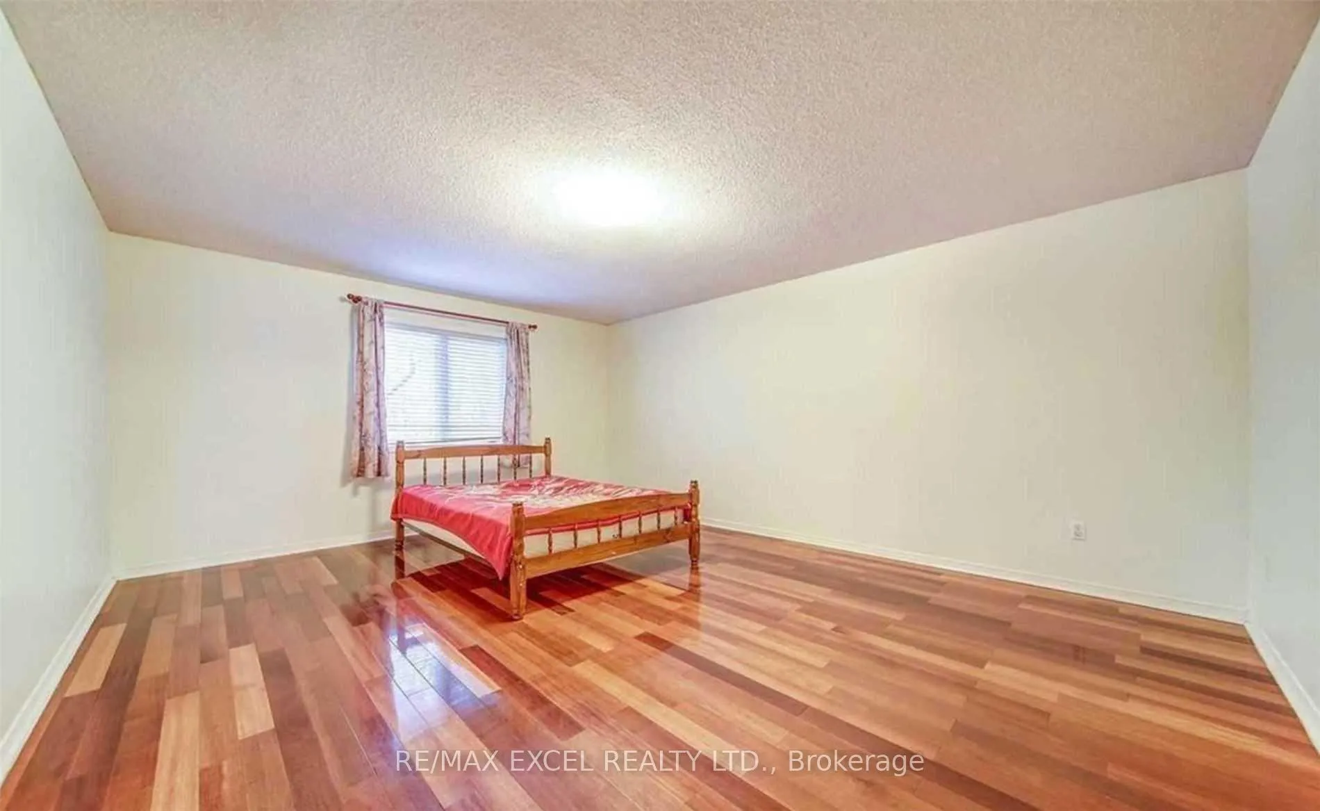 Photo 11 of Unit Upper, 175 Shepton Way, Scarborough, Steeles — HOMEH