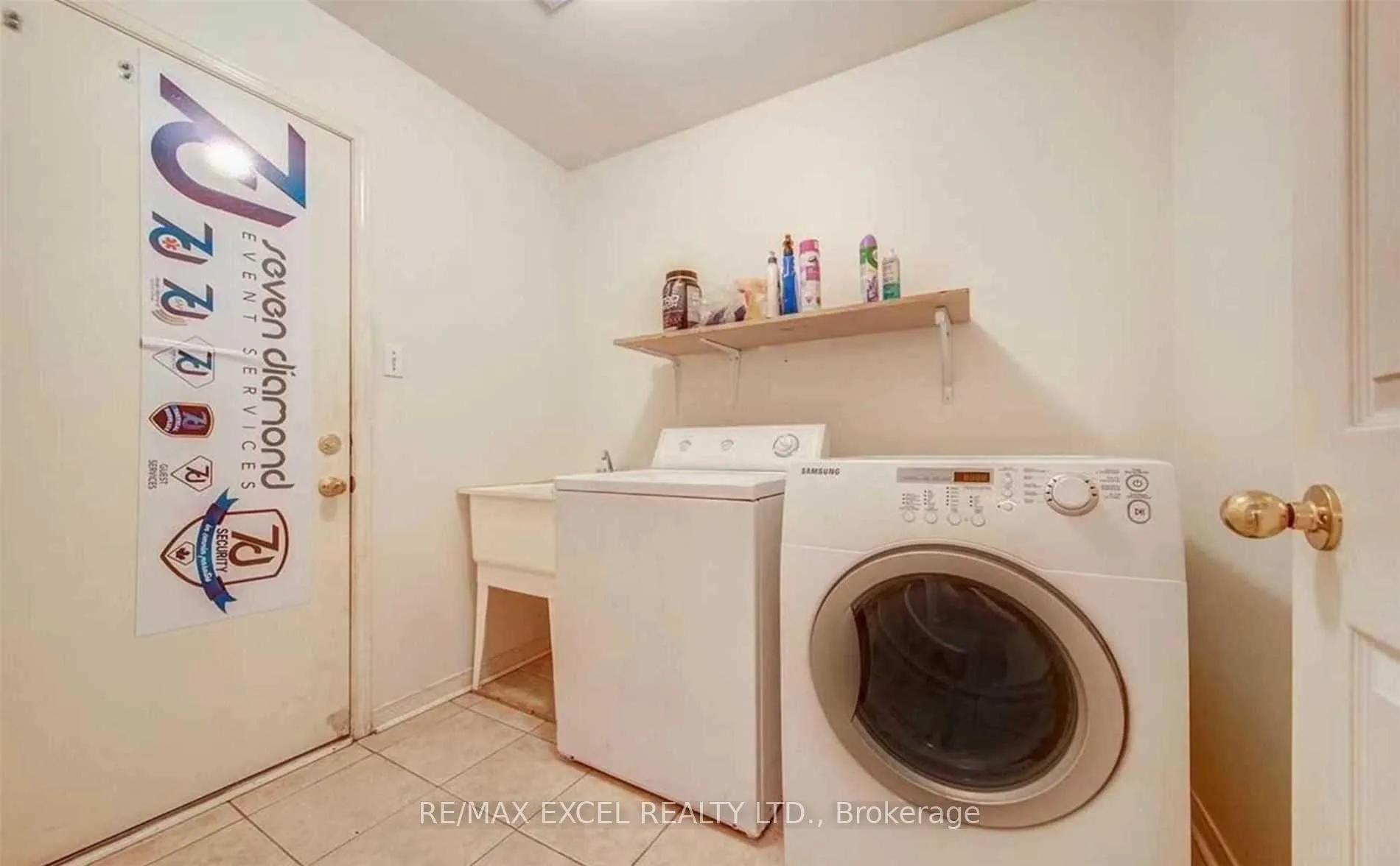 Photo 15 of Unit Upper, 175 Shepton Way, Scarborough, Steeles — HOMEH