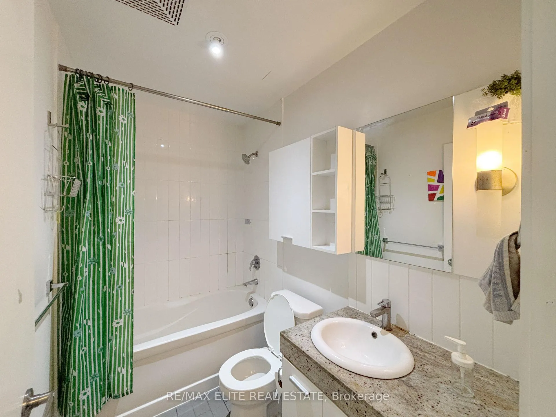 Photo 10 of Unit 2608, 29 Singer Court, North York, Bayview Village — HOMEH