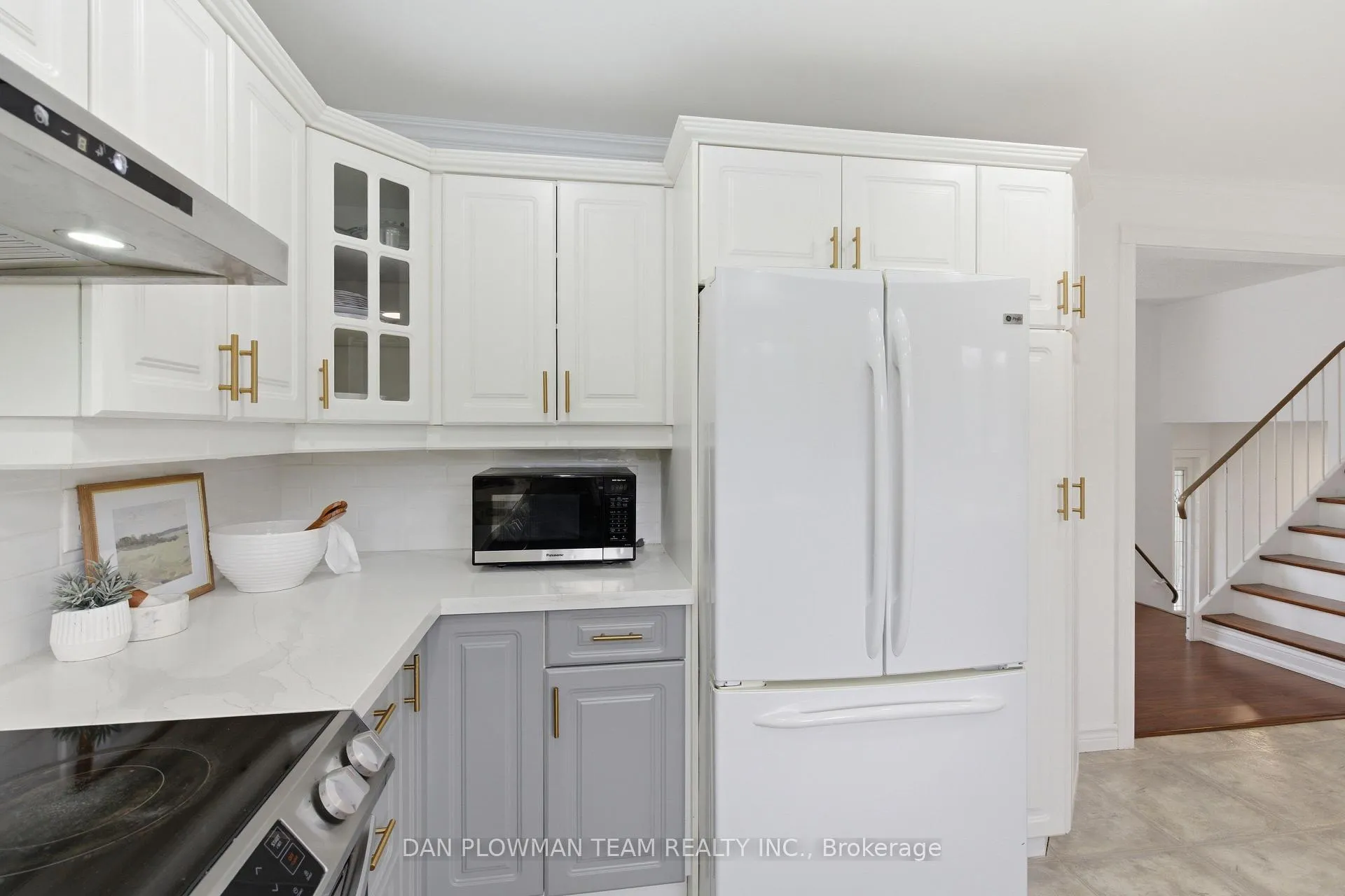 Photo 14 of 986 Central Park Boulevard N, Oshawa, Centennial — HOMEH