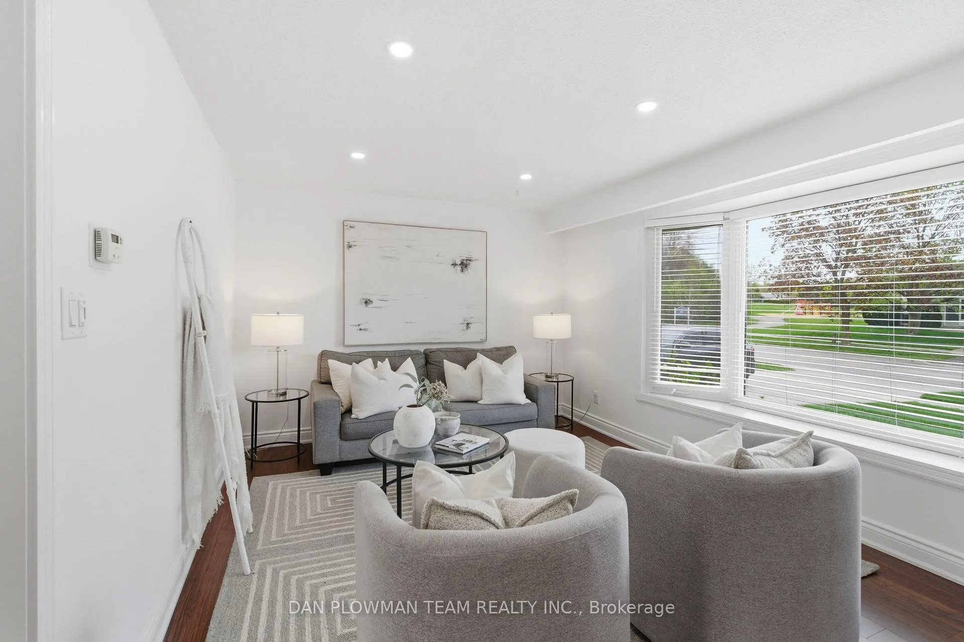 Photo 18 of 986 Central Park Boulevard N, Oshawa, Centennial — HOMEH