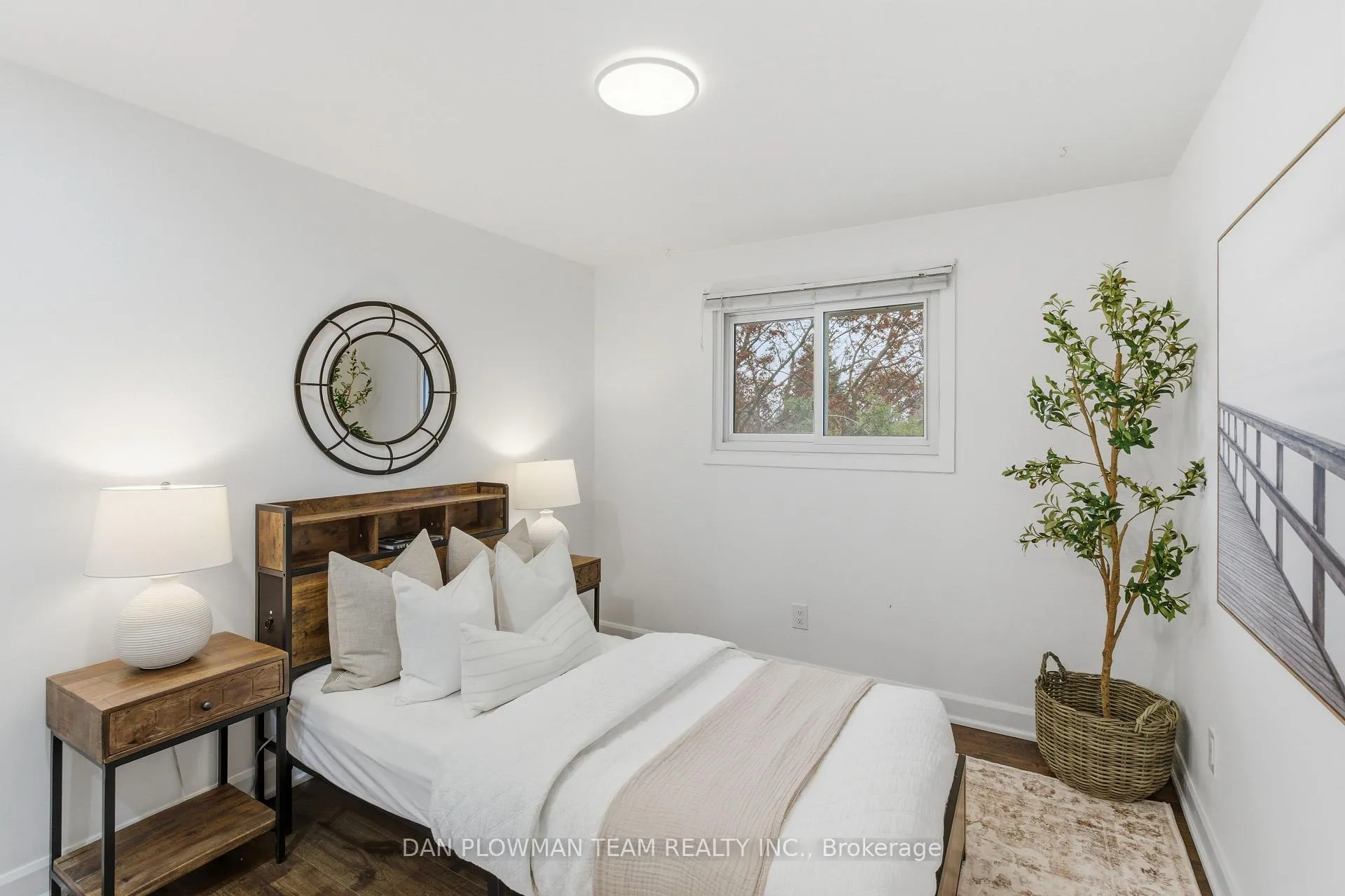 Photo 25 of 986 Central Park Boulevard N, Oshawa, Centennial — HOMEH