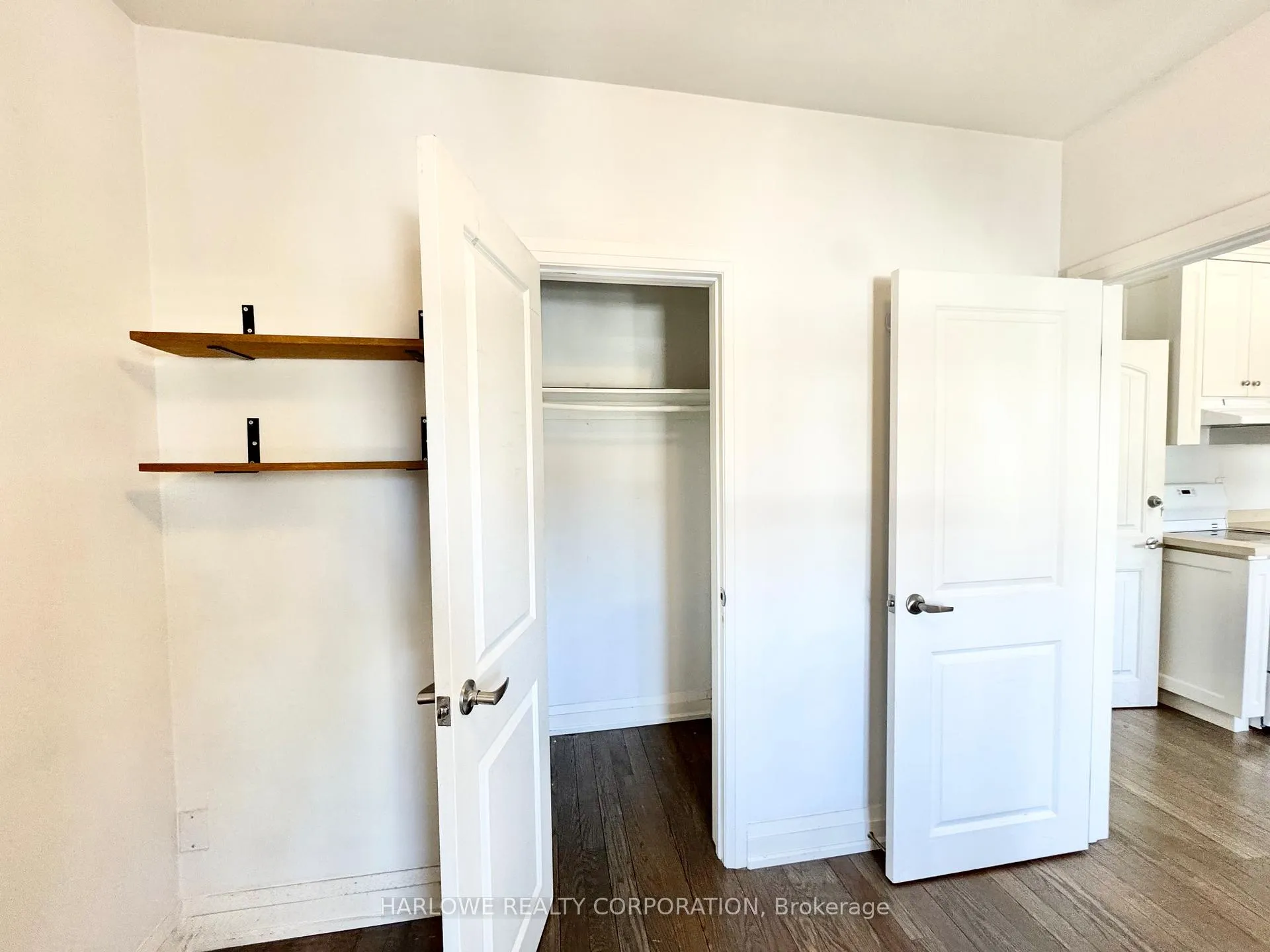 Photo 5 of Unit 2nd Floor, 177 Marion Street, Toronto, High Park-Swansea — HOMEH