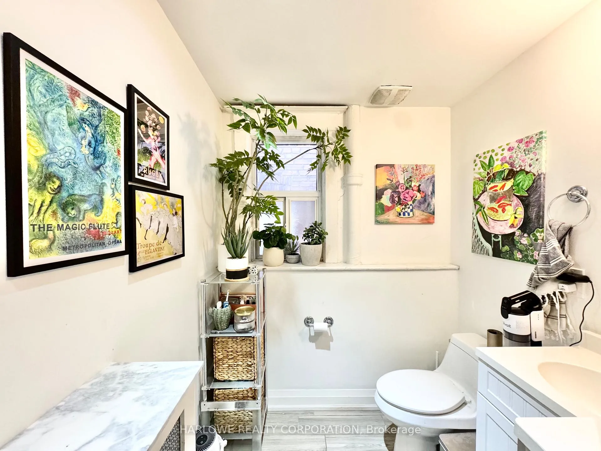 Photo 8 of Unit 2nd Floor, 177 Marion Street, Toronto, High Park-Swansea — HOMEH