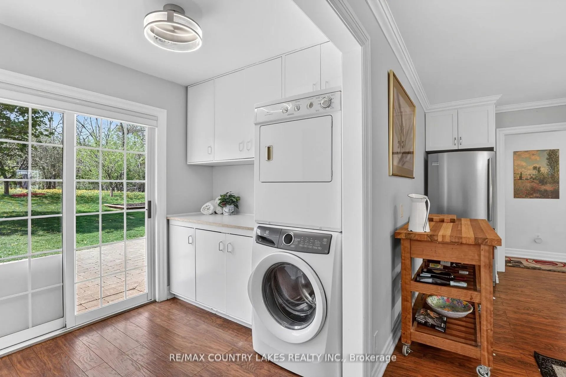 Photo 13 of 653 Simcoe Street, Brock, Beaverton — HOMEH