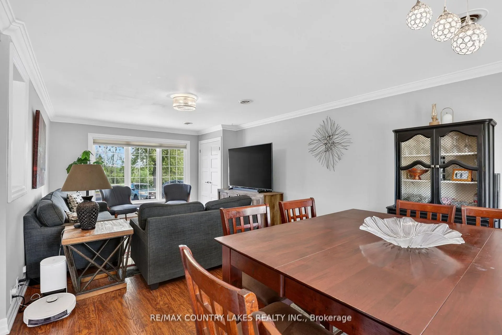 Photo 18 of 653 Simcoe Street, Brock, Beaverton — HOMEH