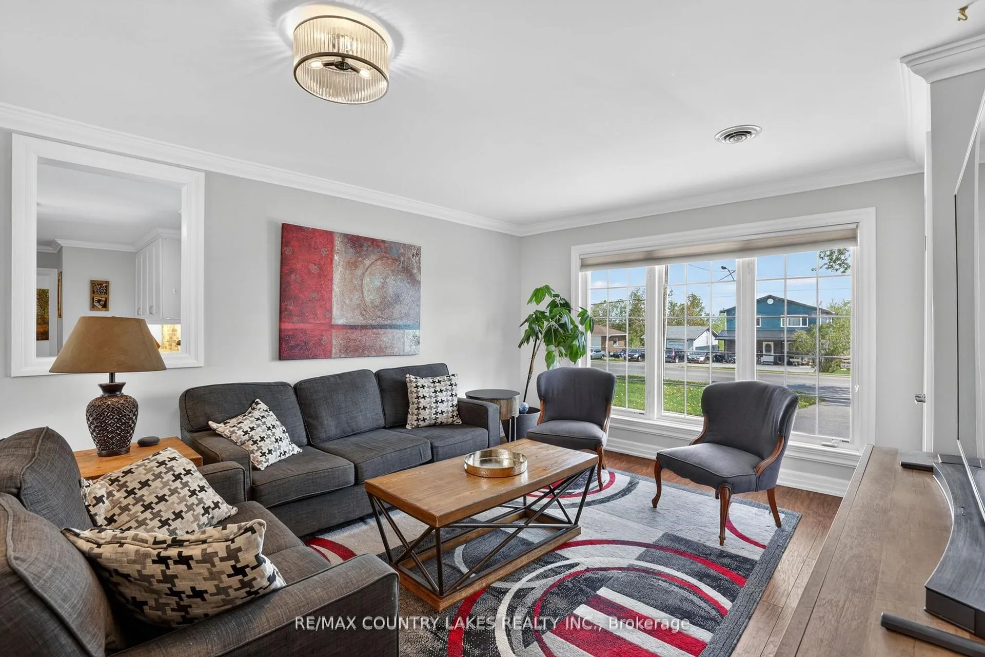 Photo 19 of 653 Simcoe Street, Brock, Beaverton — HOMEH