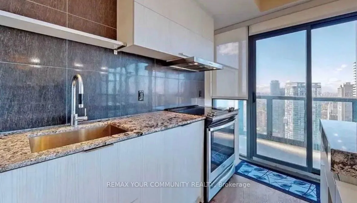 Photo 5 of Unit 4505, 101 Charles Street E, Toronto, Church-Yonge Corridor — HOMEH