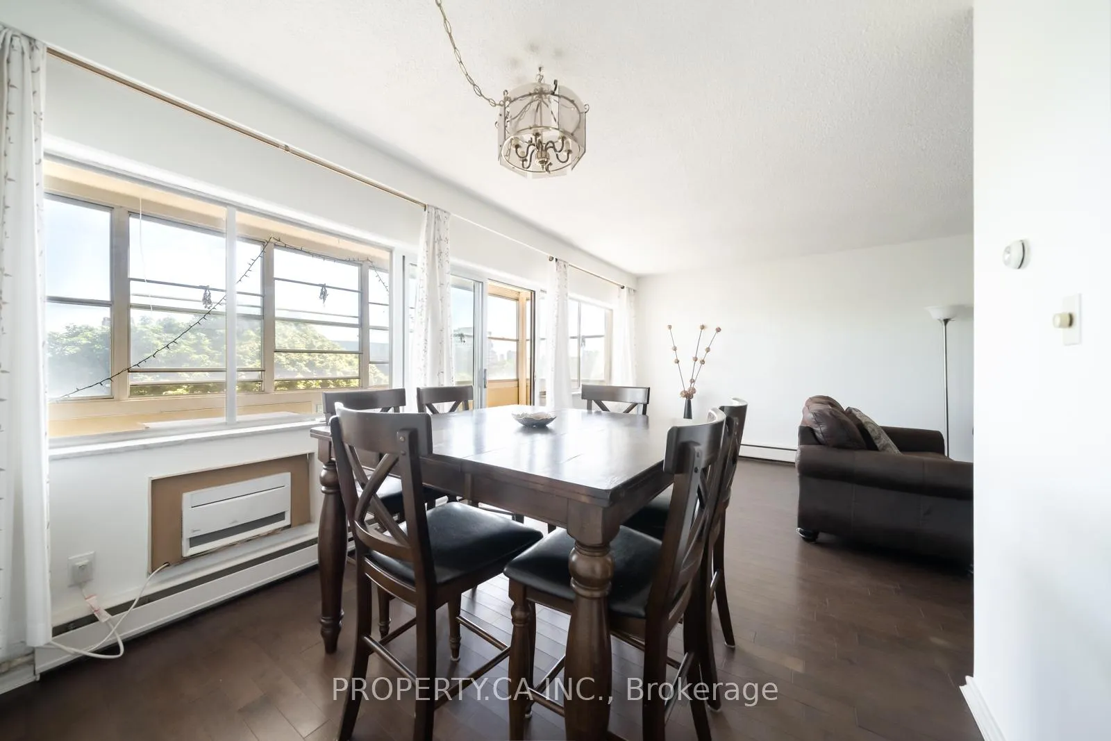 Photo 6 of Unit 404, 45 Westmount Road N, Waterloo, Uptown West — HOMEH