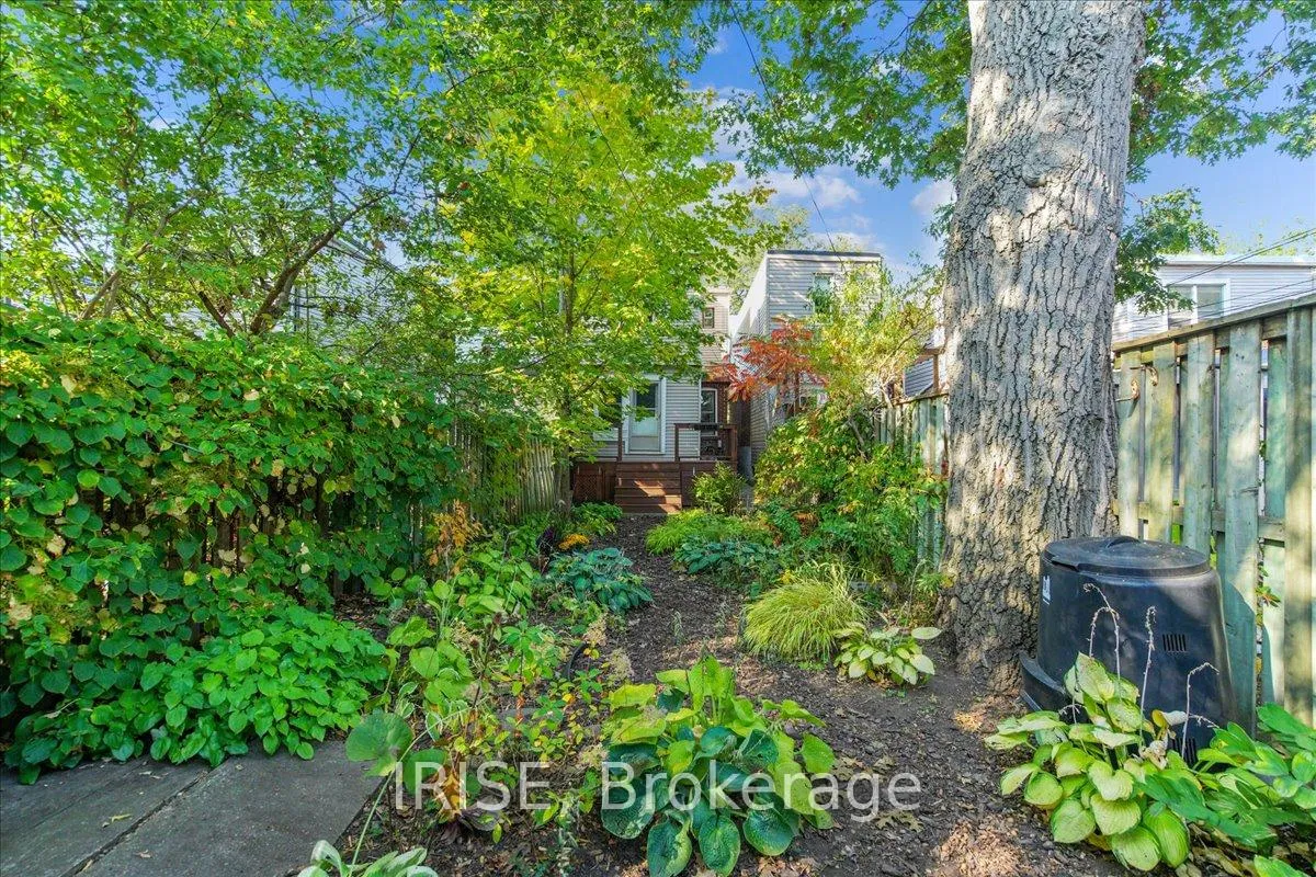 Photo 27 of 61 Chisholm Avenue, Toronto, East End-Danforth — HOMEH