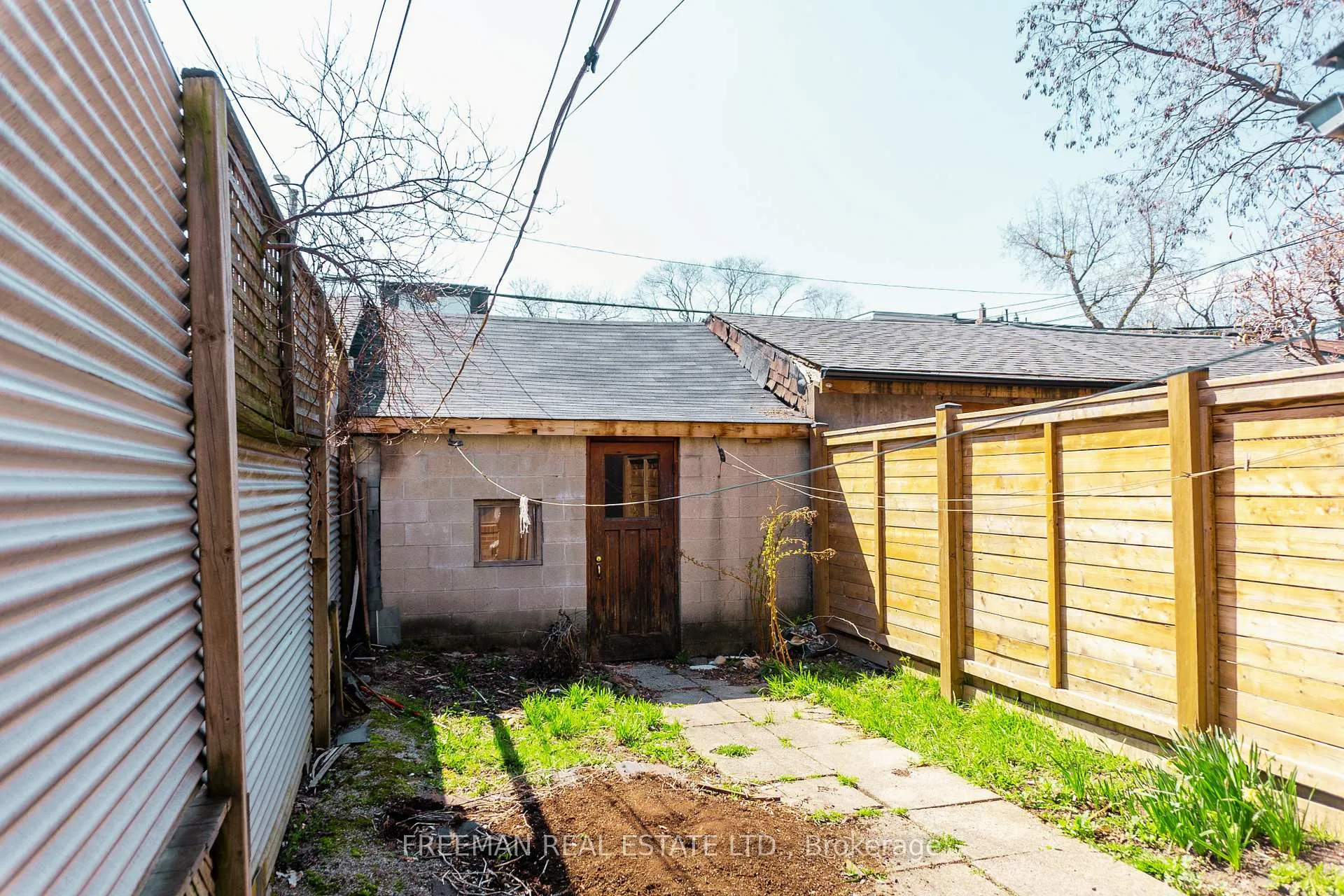 Photo 16 of 116 Brunswick Avenue, Toronto, University — HOMEH