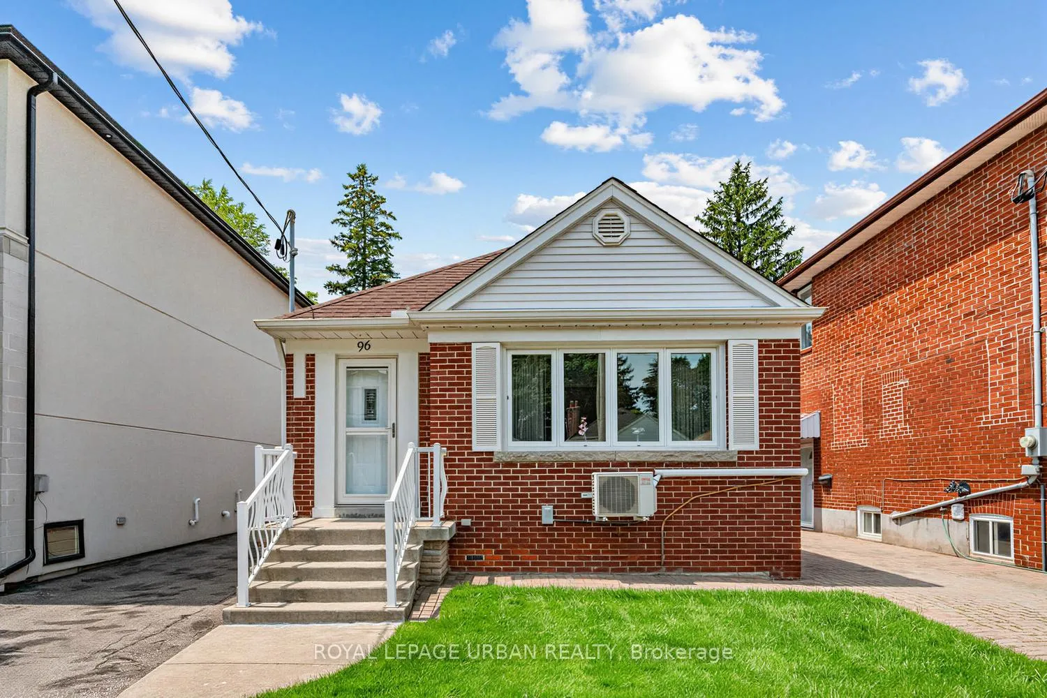 Photo 3 of 96 Cedarcrest Boulevard, Toronto, O'Connor-Parkview — HOMEH