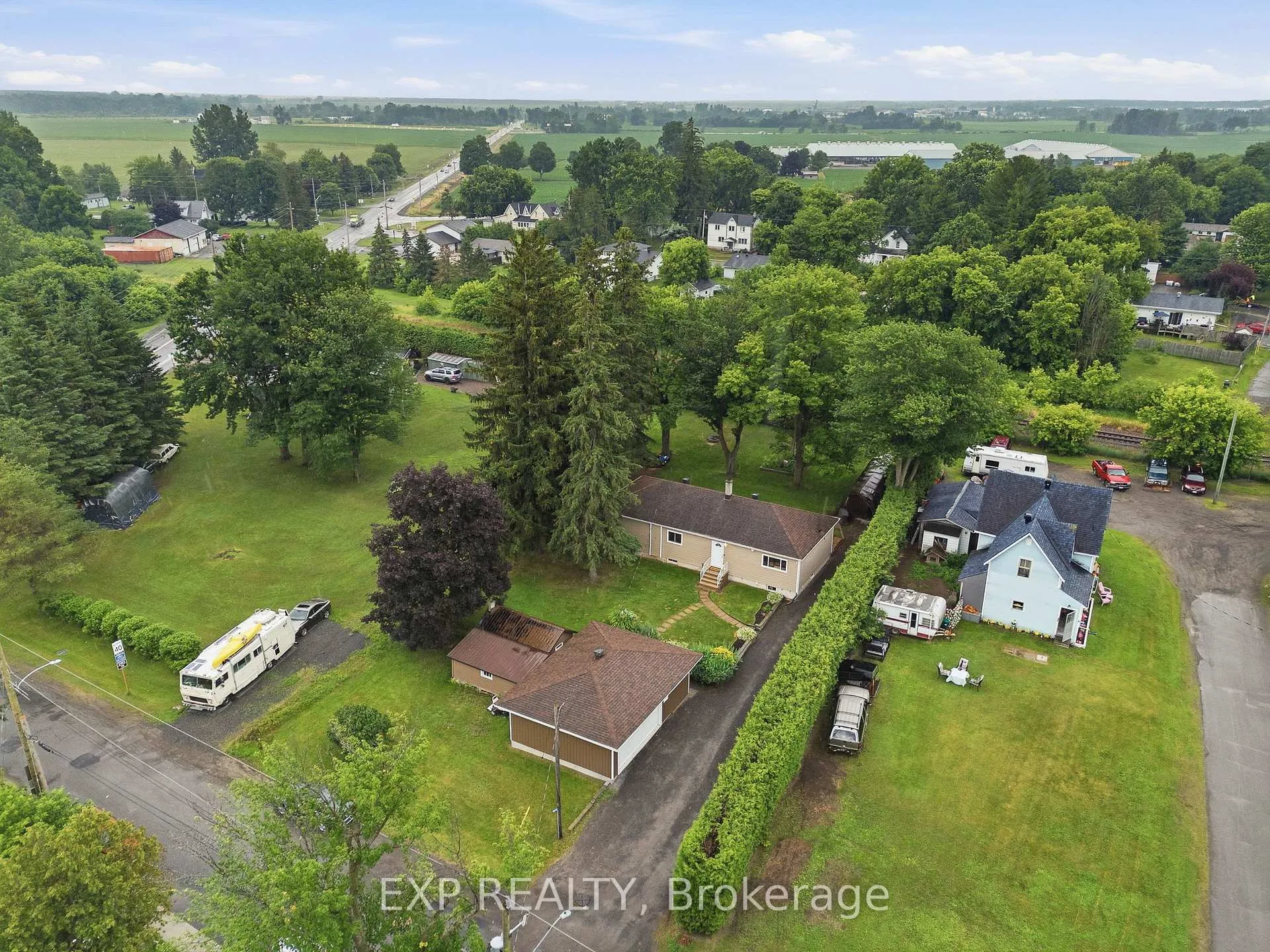 Photo 29 of 1876 Division Street, Ottawa, Vars Village — HOMEH