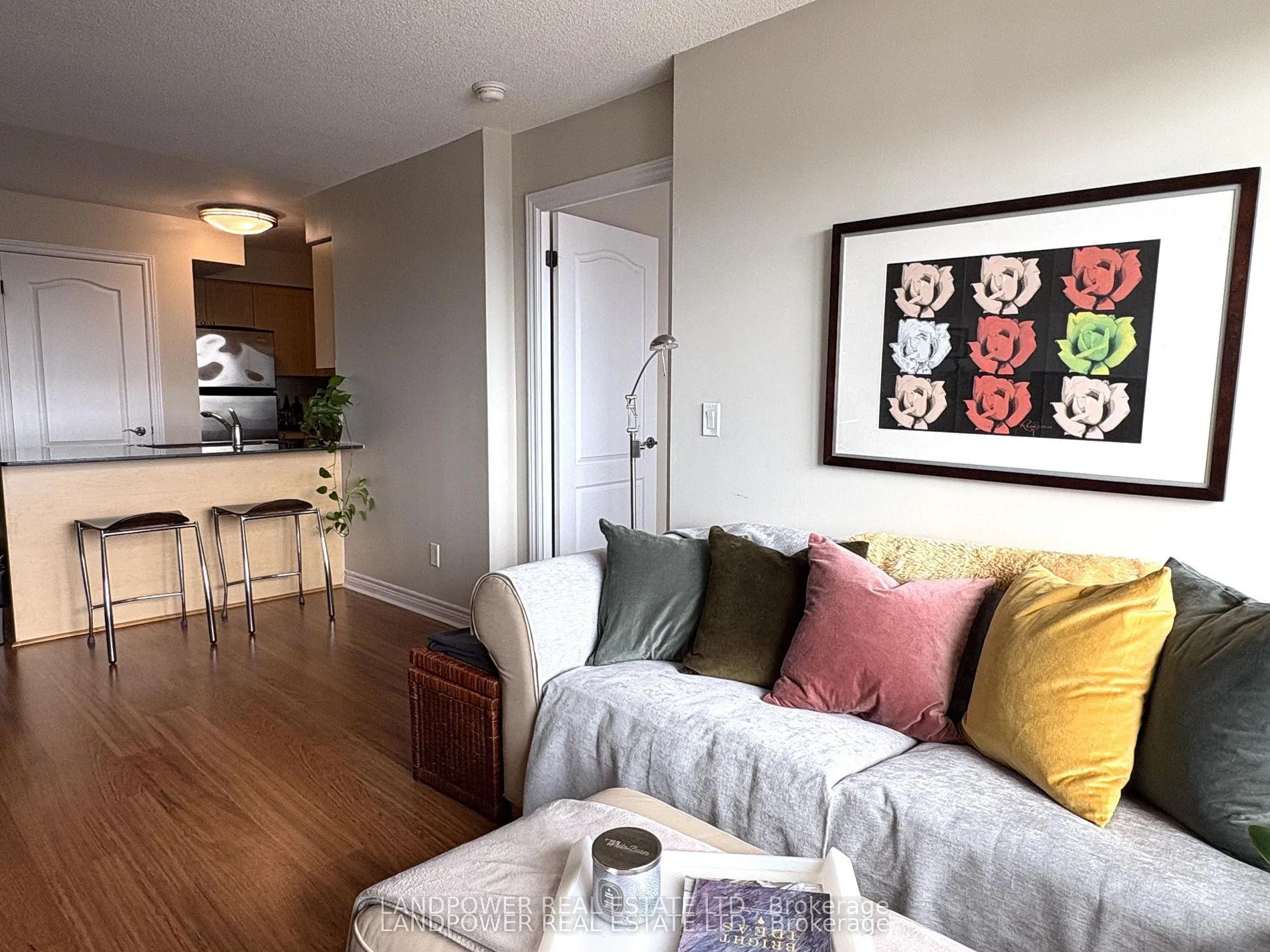 Photo 9 of Unit 1116, 15 North Park Road, Vaughan, Beverley Glen — HOMEH