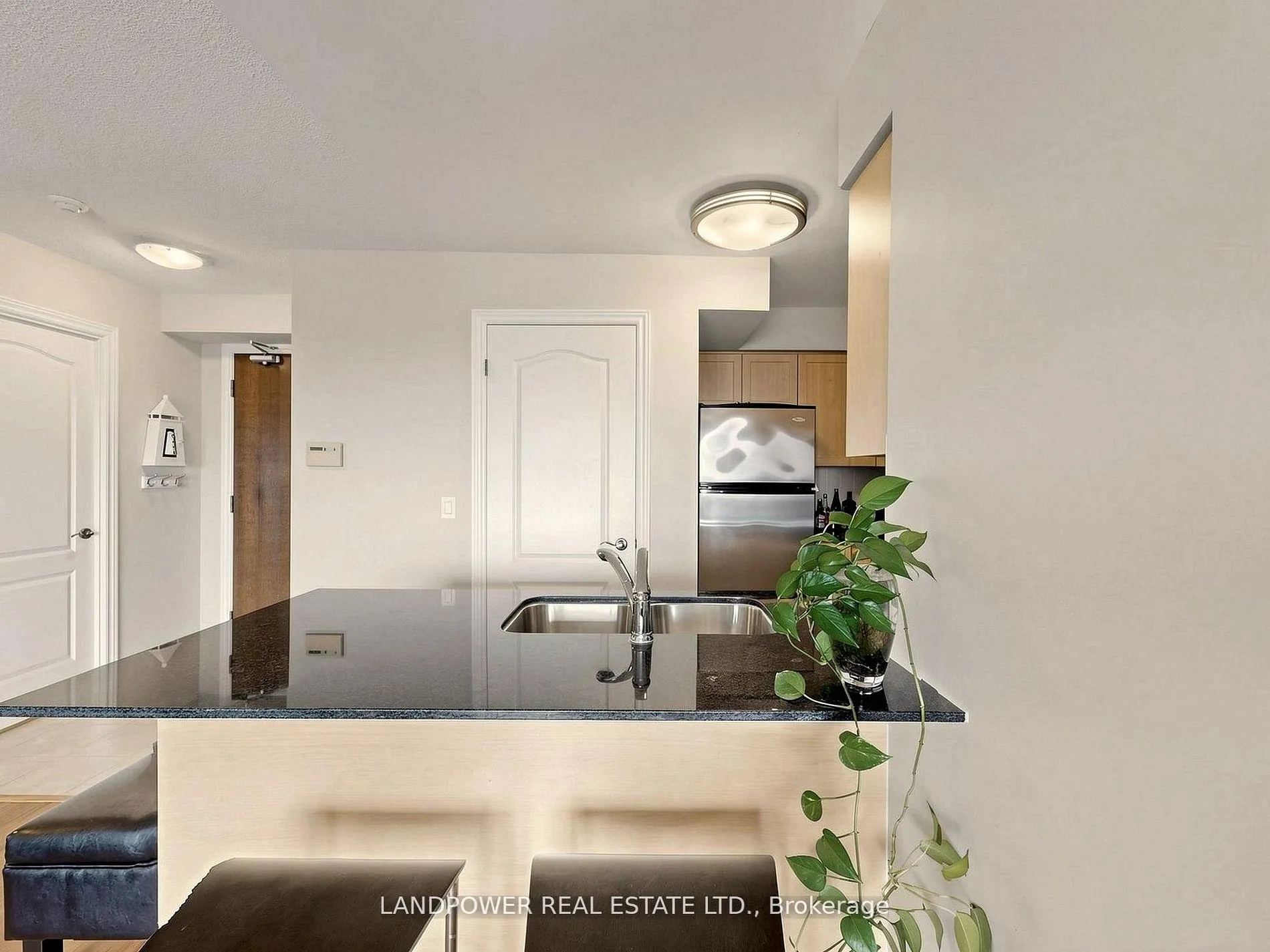 Photo 14 of Unit 1116, 15 North Park Road, Vaughan, Beverley Glen — HOMEH