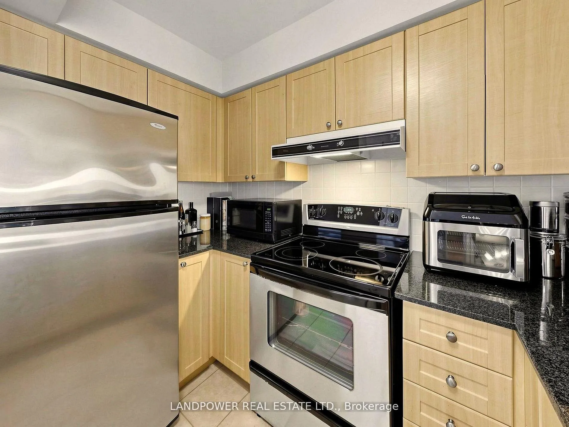 Photo 15 of Unit 1116, 15 North Park Road, Vaughan, Beverley Glen — HOMEH