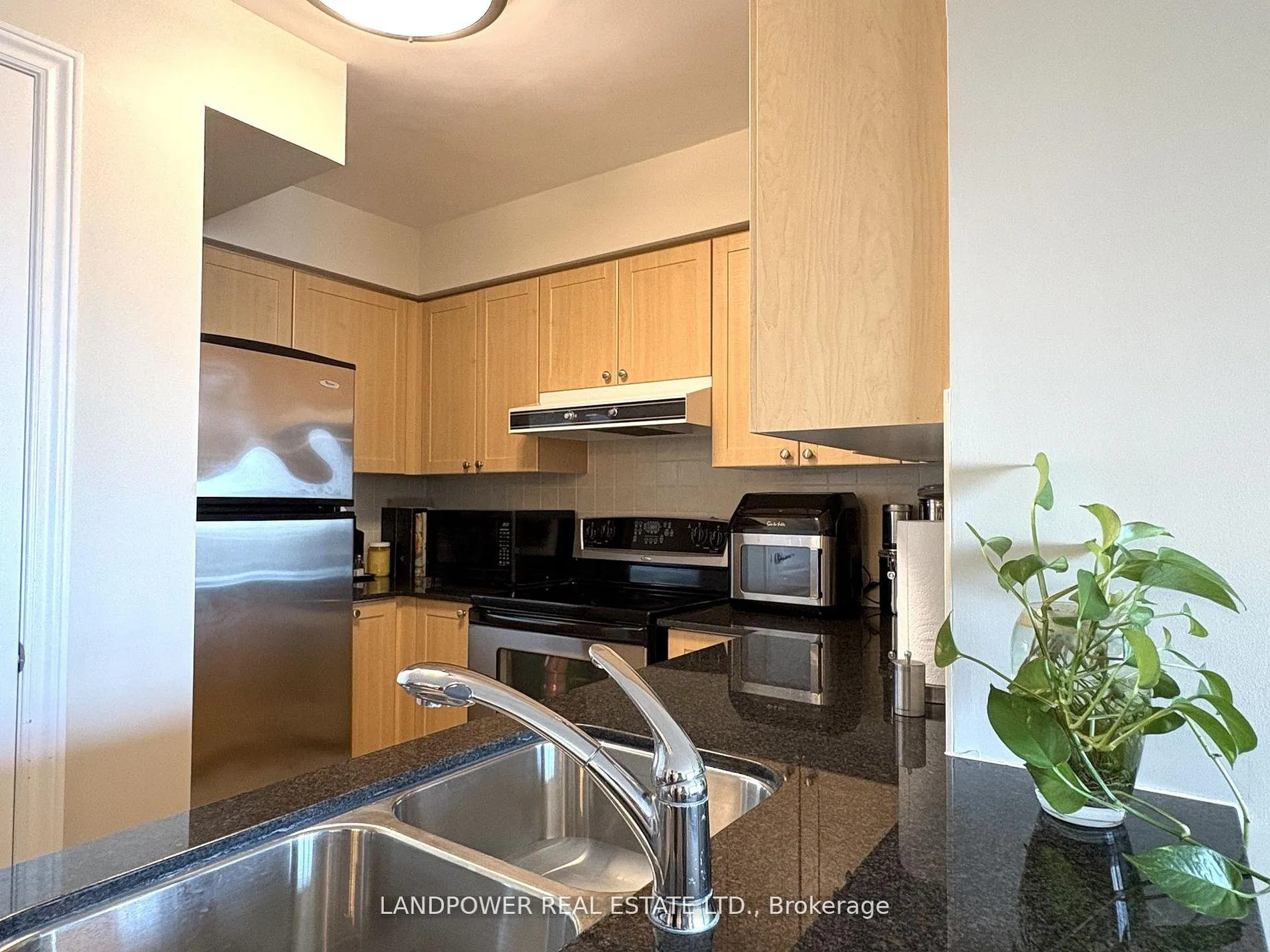 Photo 17 of Unit 1116, 15 North Park Road, Vaughan, Beverley Glen — HOMEH