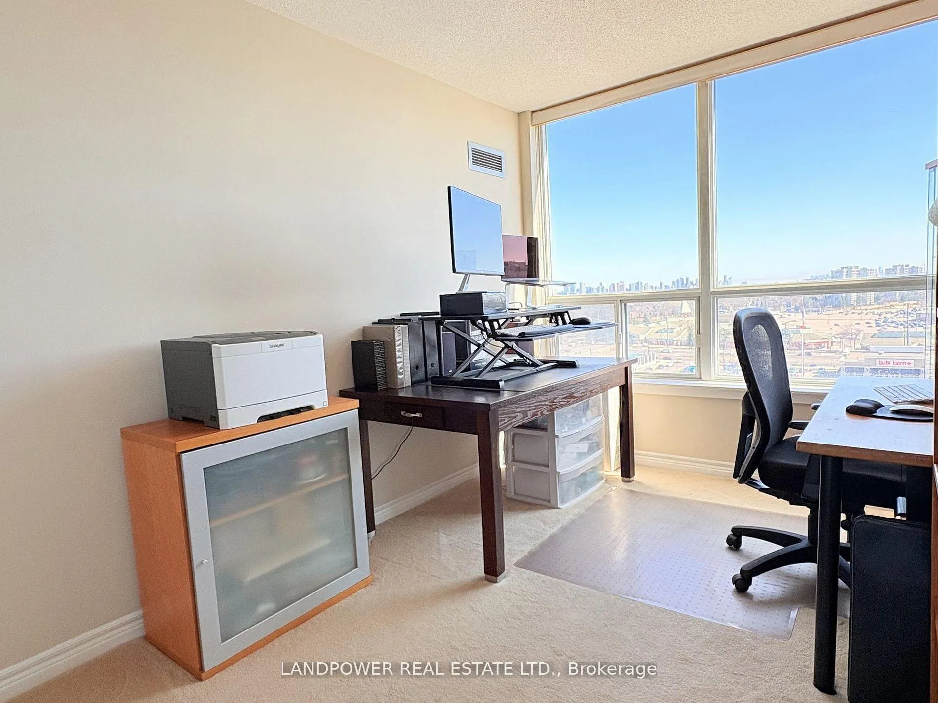 Photo 24 of Unit 1116, 15 North Park Road, Vaughan, Beverley Glen — HOMEH