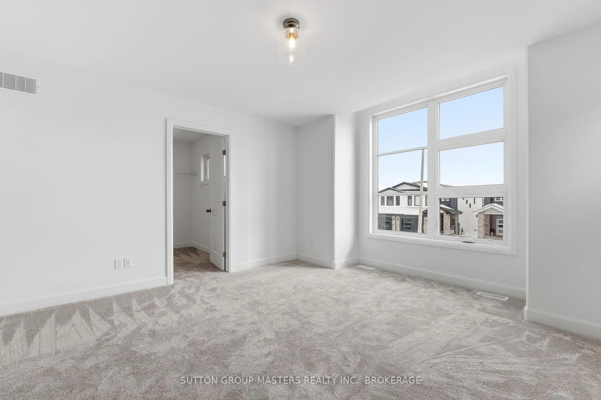 Photo 28 of 218 Superior Drive, Loyalist, Amherstview — HOMEH