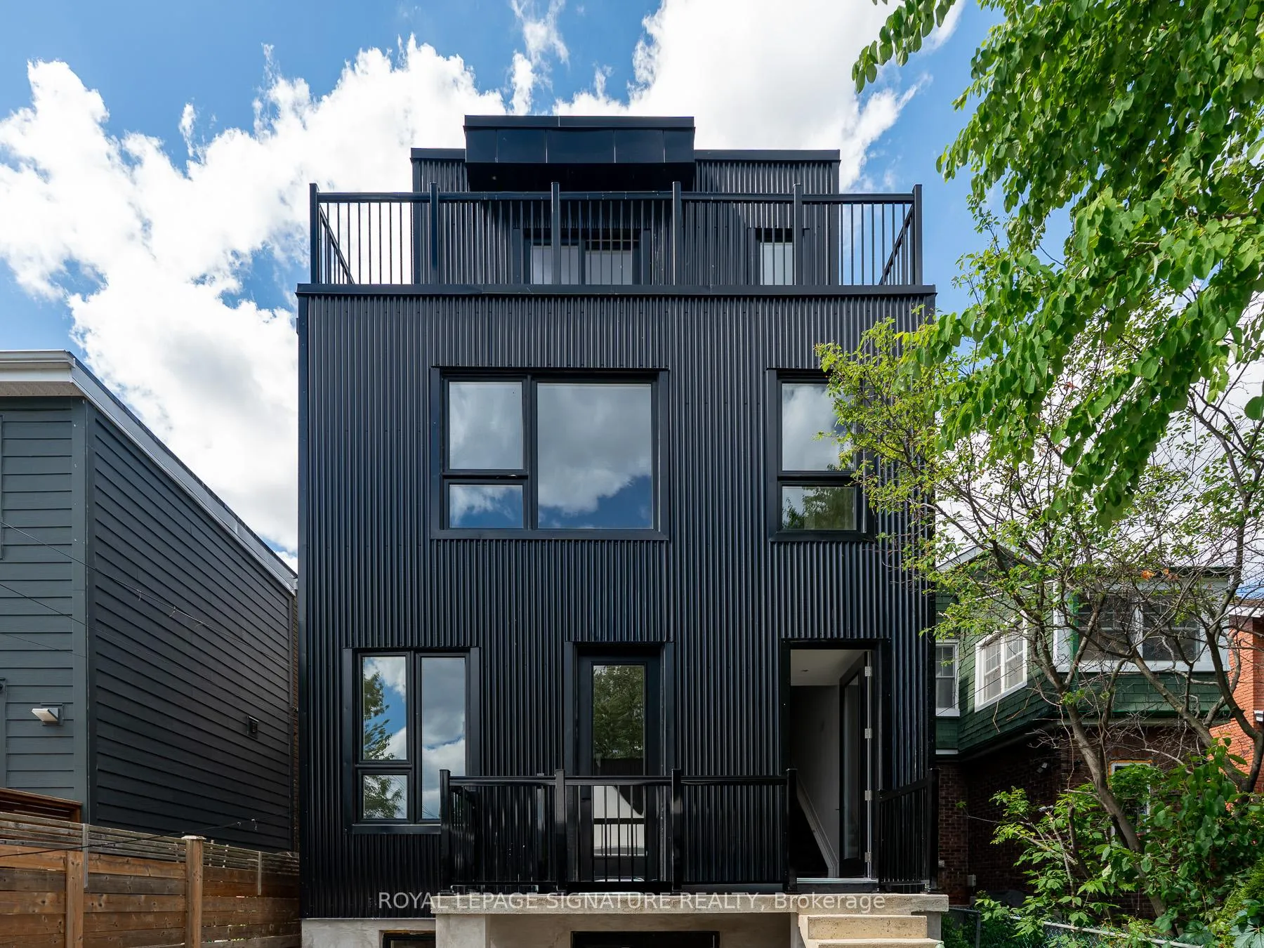 Photo 1 of 7 Earnscliffe Road, Toronto, Oakwood Village — HOMEH