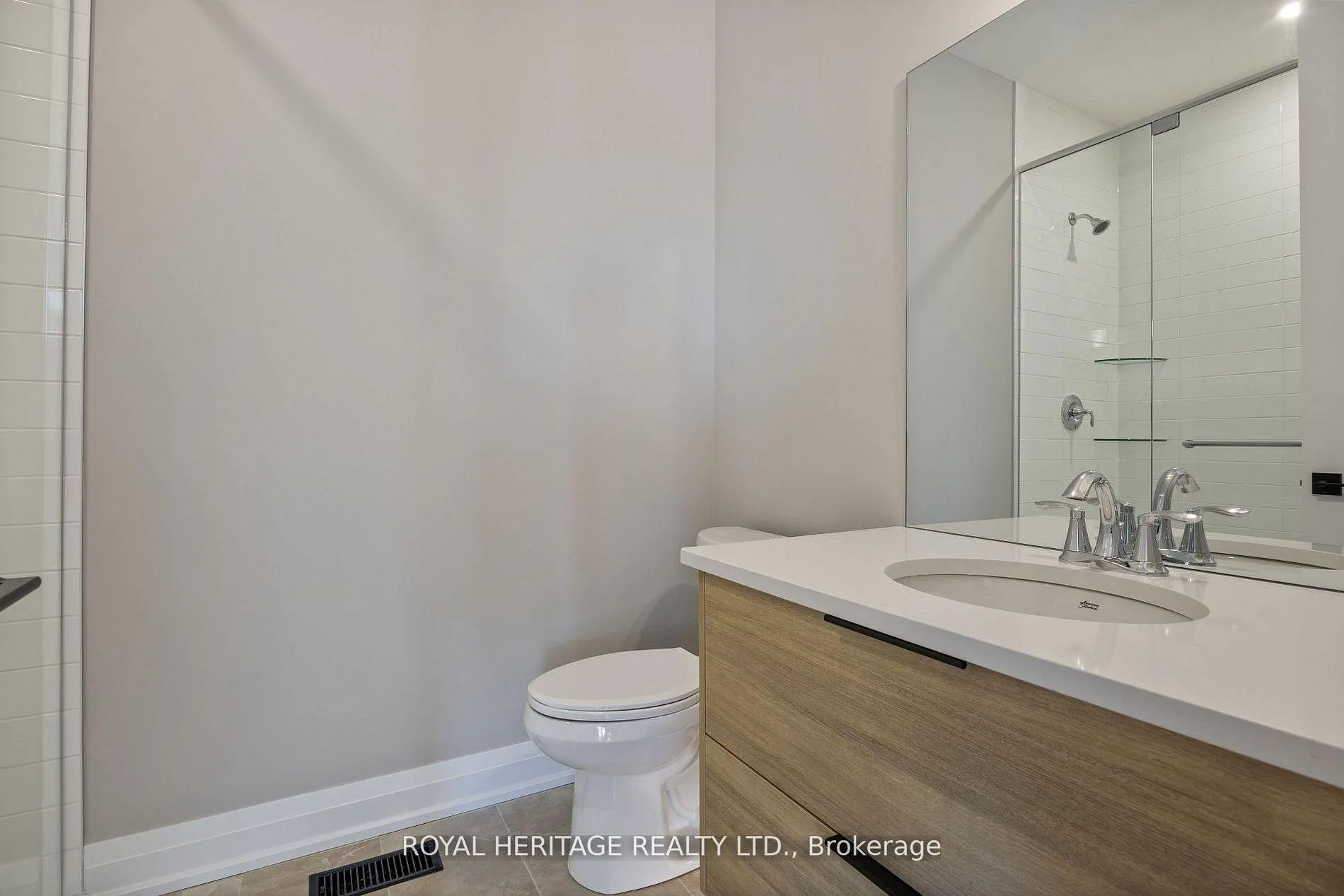 Photo 29 of 25 Inverlynn Way, Whitby, Lynde Creek — HOMEH