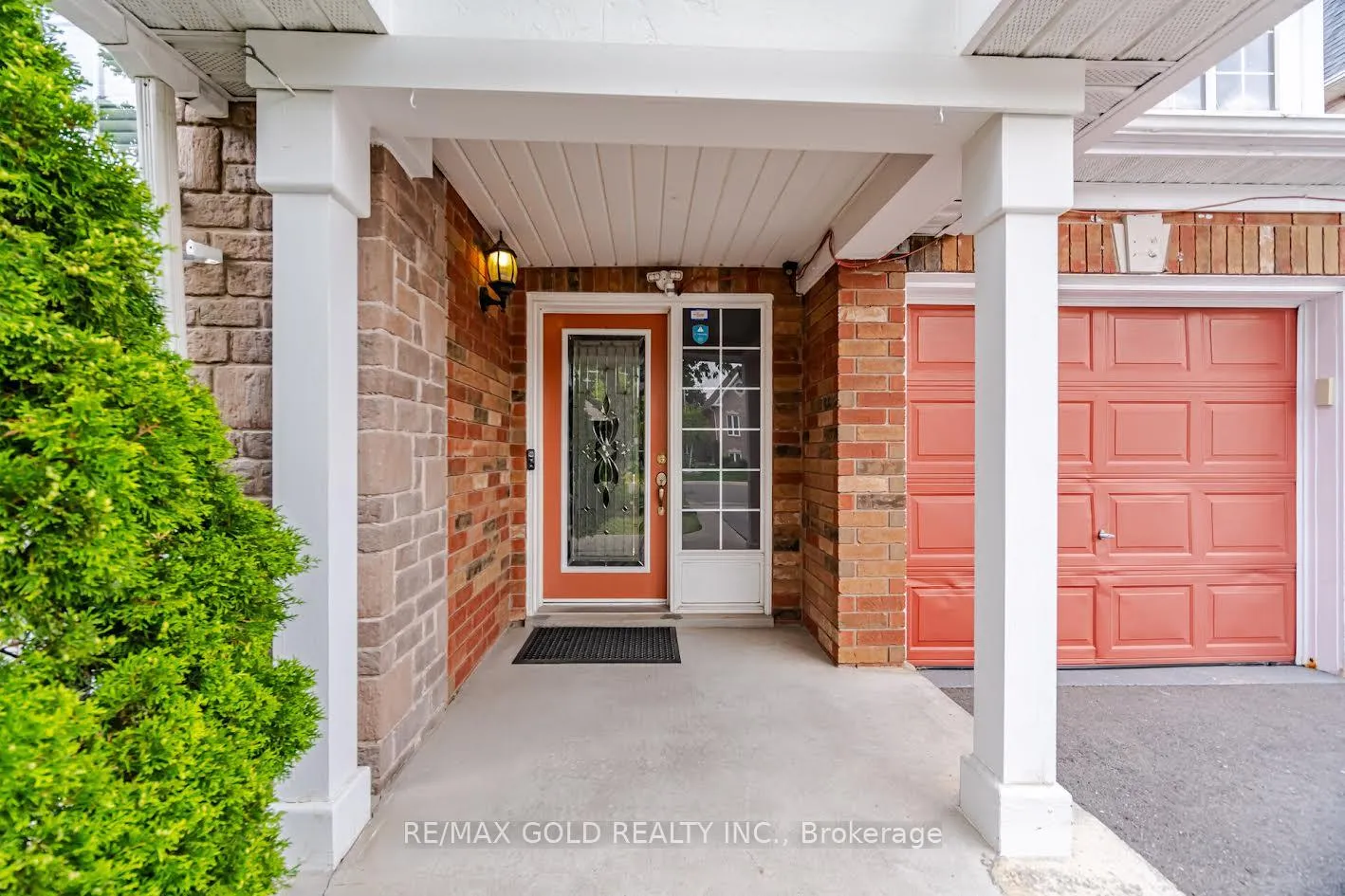 Photo 6 of 25 Treeline Boulevard, Brampton, Vales of Castlemore — HOMEH