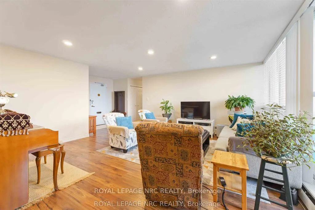 Photo 7 of Unit 1107, 35 Towering Heights Boulevard, St. Catharines, Glendale/Glenridge — HOMEH