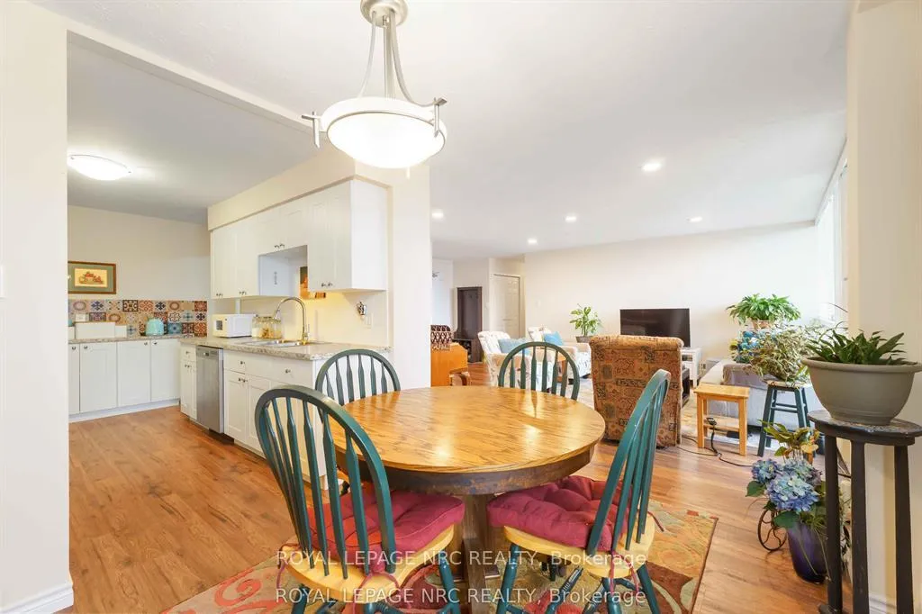 Photo 11 of Unit 1107, 35 Towering Heights Boulevard, St. Catharines, Glendale/Glenridge — HOMEH
