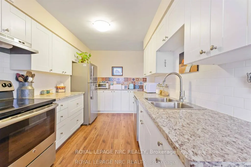 Photo 12 of Unit 1107, 35 Towering Heights Boulevard, St. Catharines, Glendale/Glenridge — HOMEH