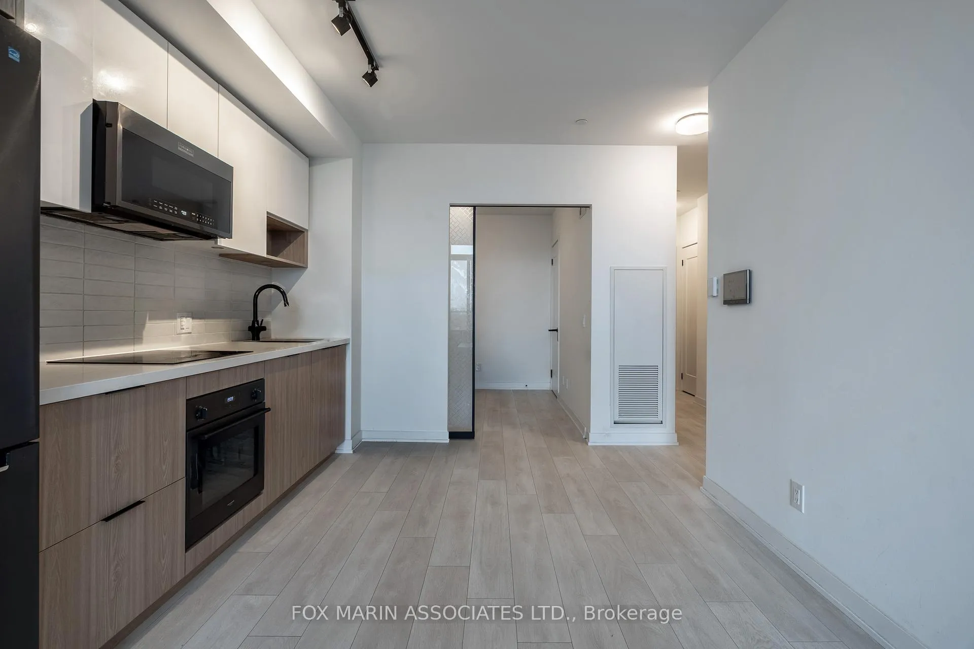 Photo 7 of Unit 1104, 5 Defries Street, Toronto, Regent Park — HOMEH