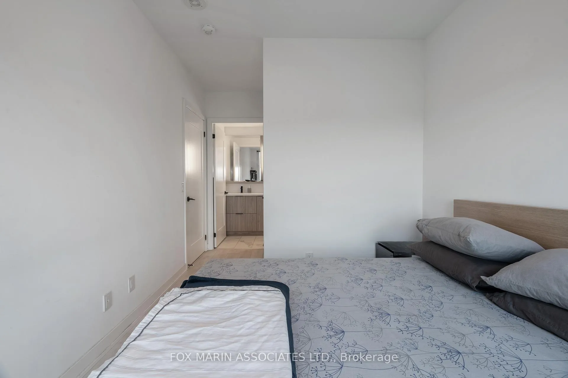Photo 13 of Unit 1104, 5 Defries Street, Toronto, Regent Park — HOMEH