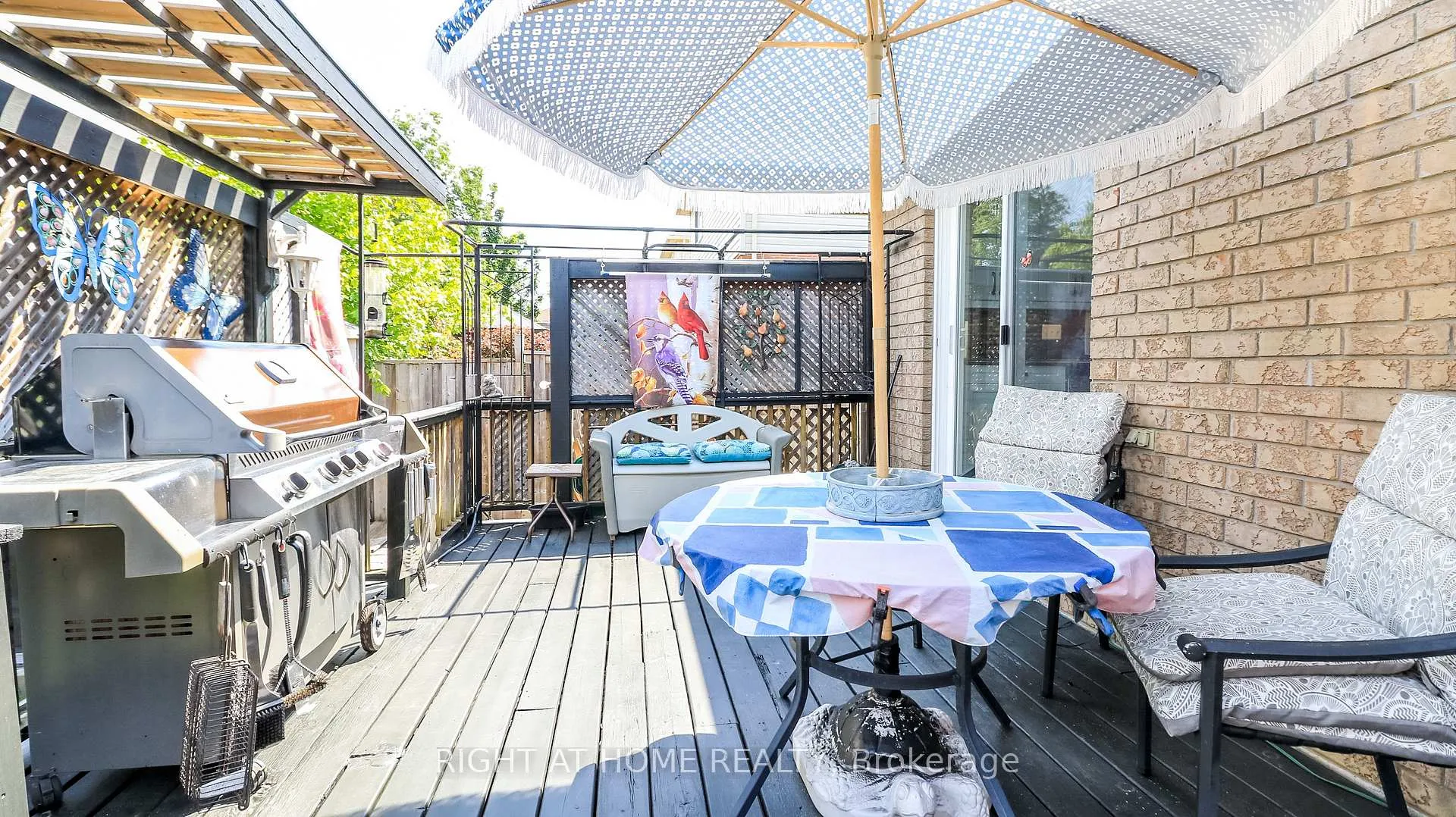 Photo 14 of 36 Benjamin Lane, Barrie, Painswick South — HOMEH