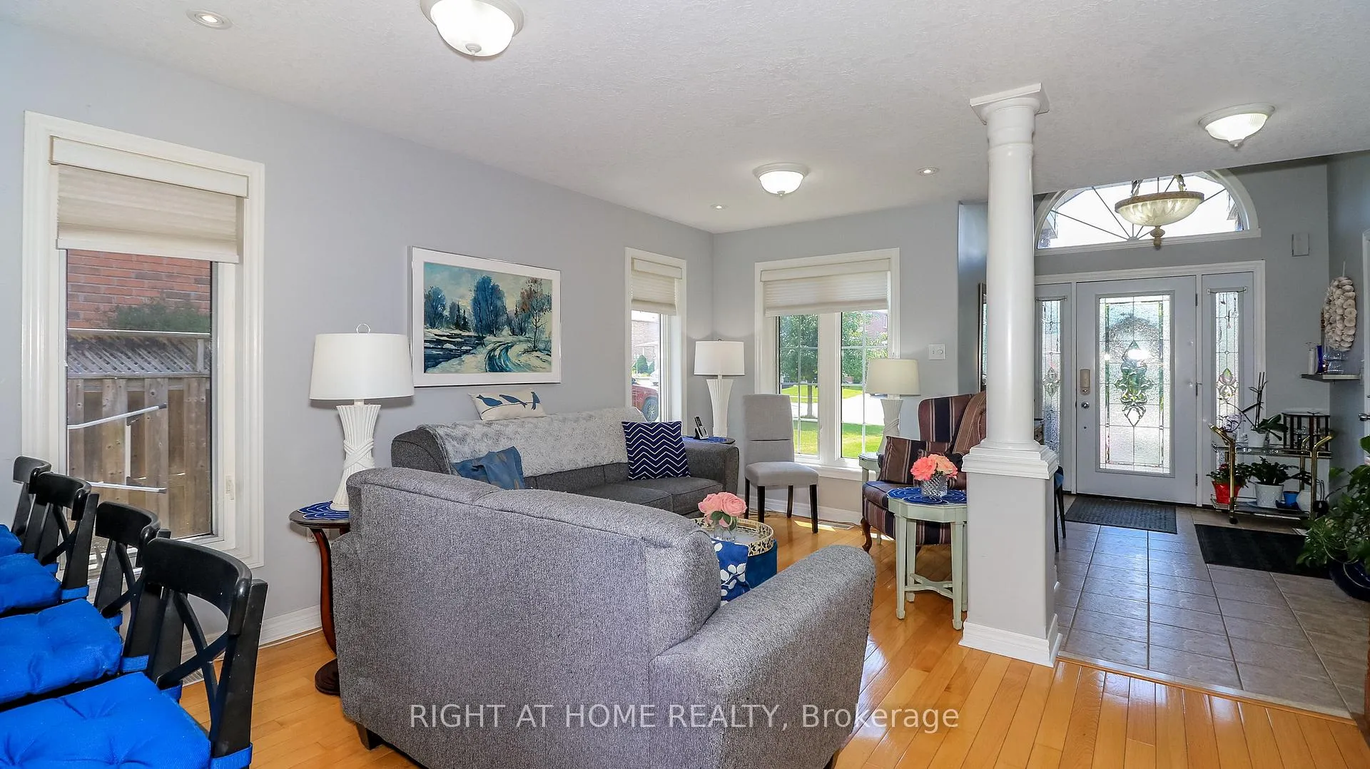 Photo 21 of 36 Benjamin Lane, Barrie, Painswick South — HOMEH