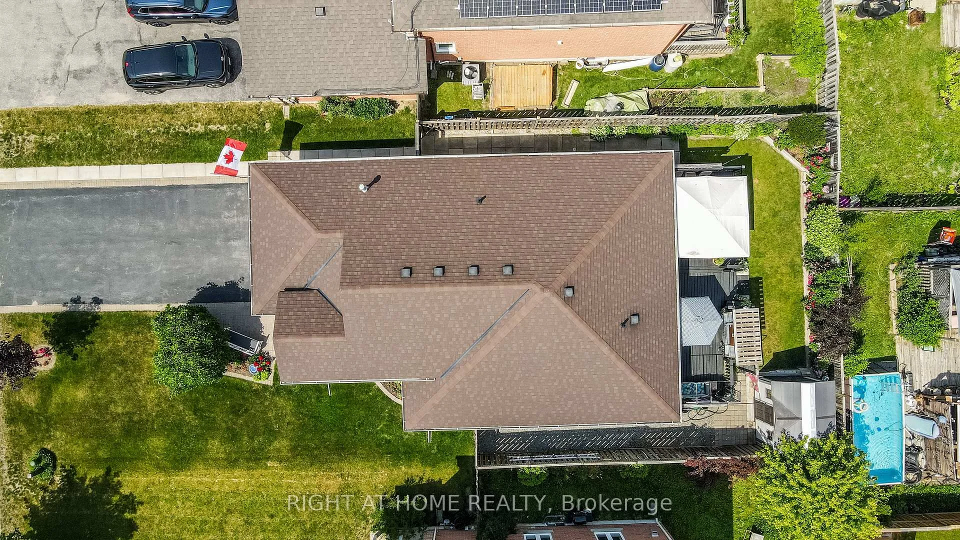 Photo 47 of 36 Benjamin Lane, Barrie, Painswick South — HOMEH