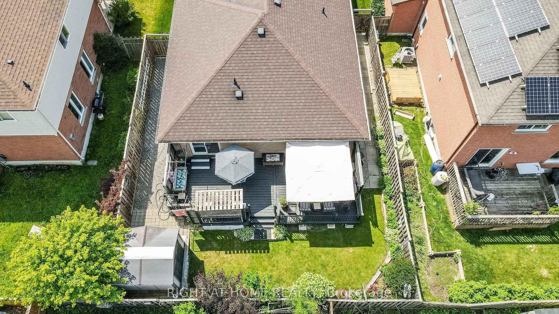 Photo 55 of 36 Benjamin Lane, Barrie, Painswick South — HOMEH