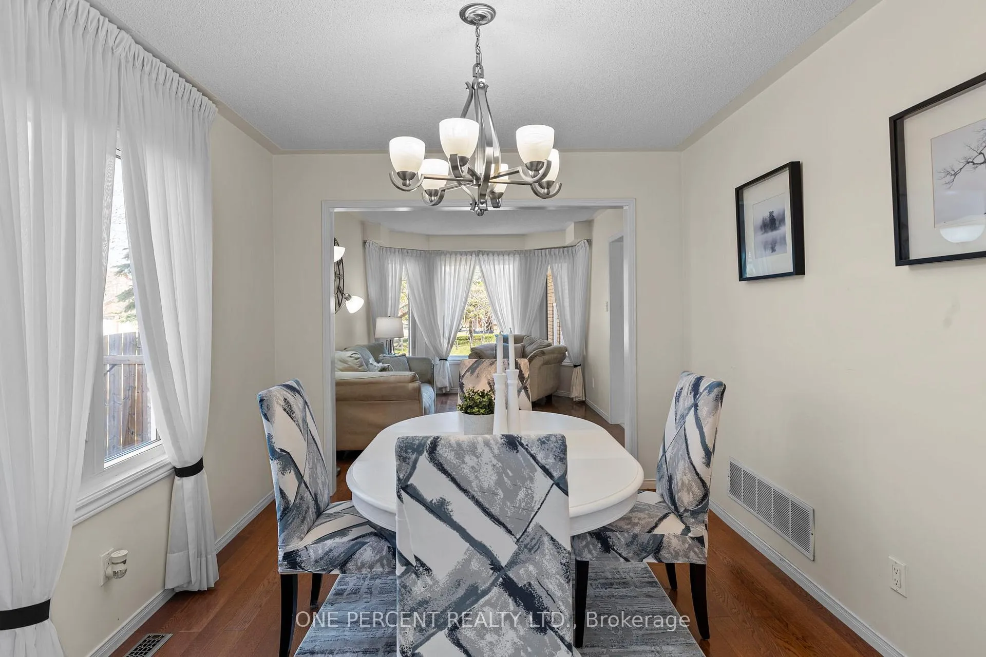 Photo 13 of 1 Dixon Court, Barrie, Painswick North — HOMEH