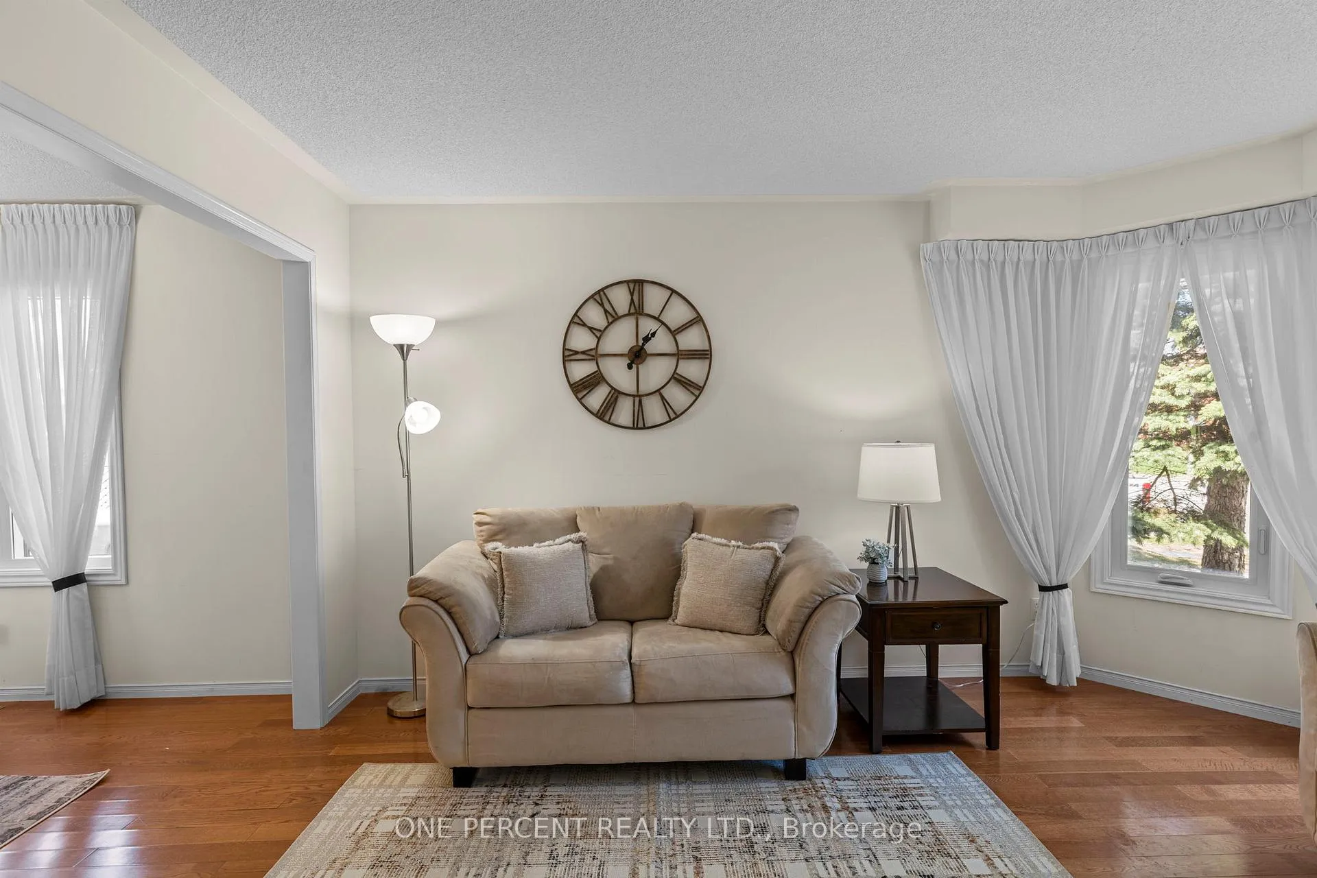 Photo 16 of 1 Dixon Court, Barrie, Painswick North — HOMEH