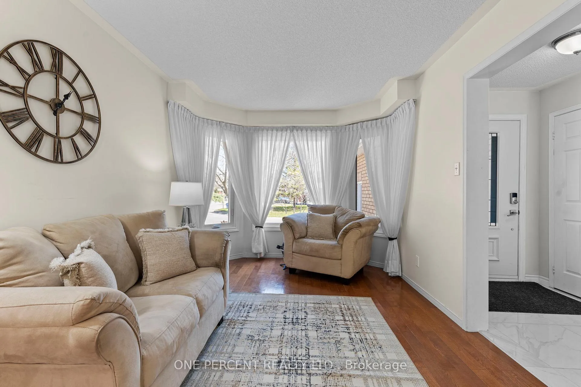 Photo 17 of 1 Dixon Court, Barrie, Painswick North — HOMEH