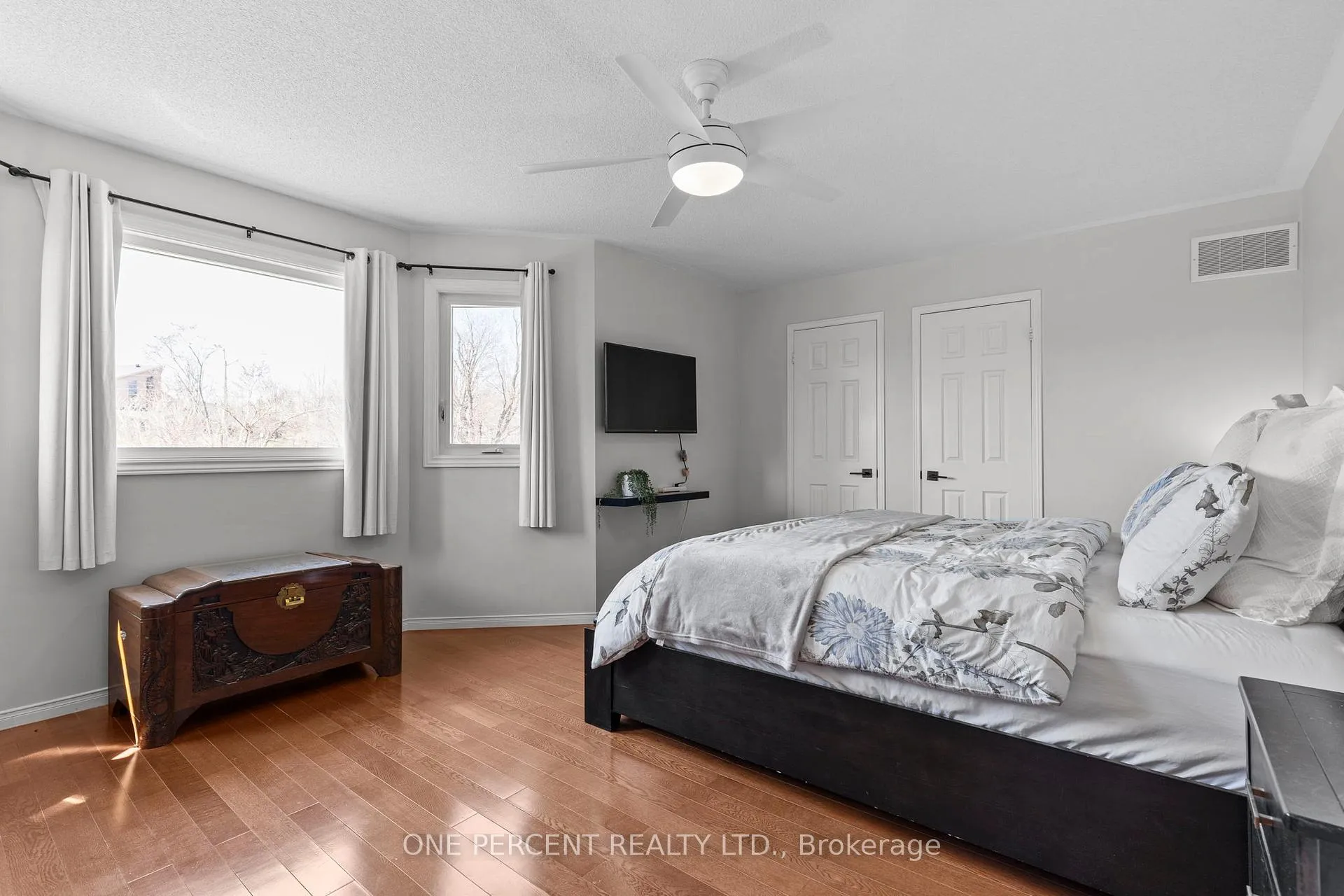 Photo 20 of 1 Dixon Court, Barrie, Painswick North — HOMEH