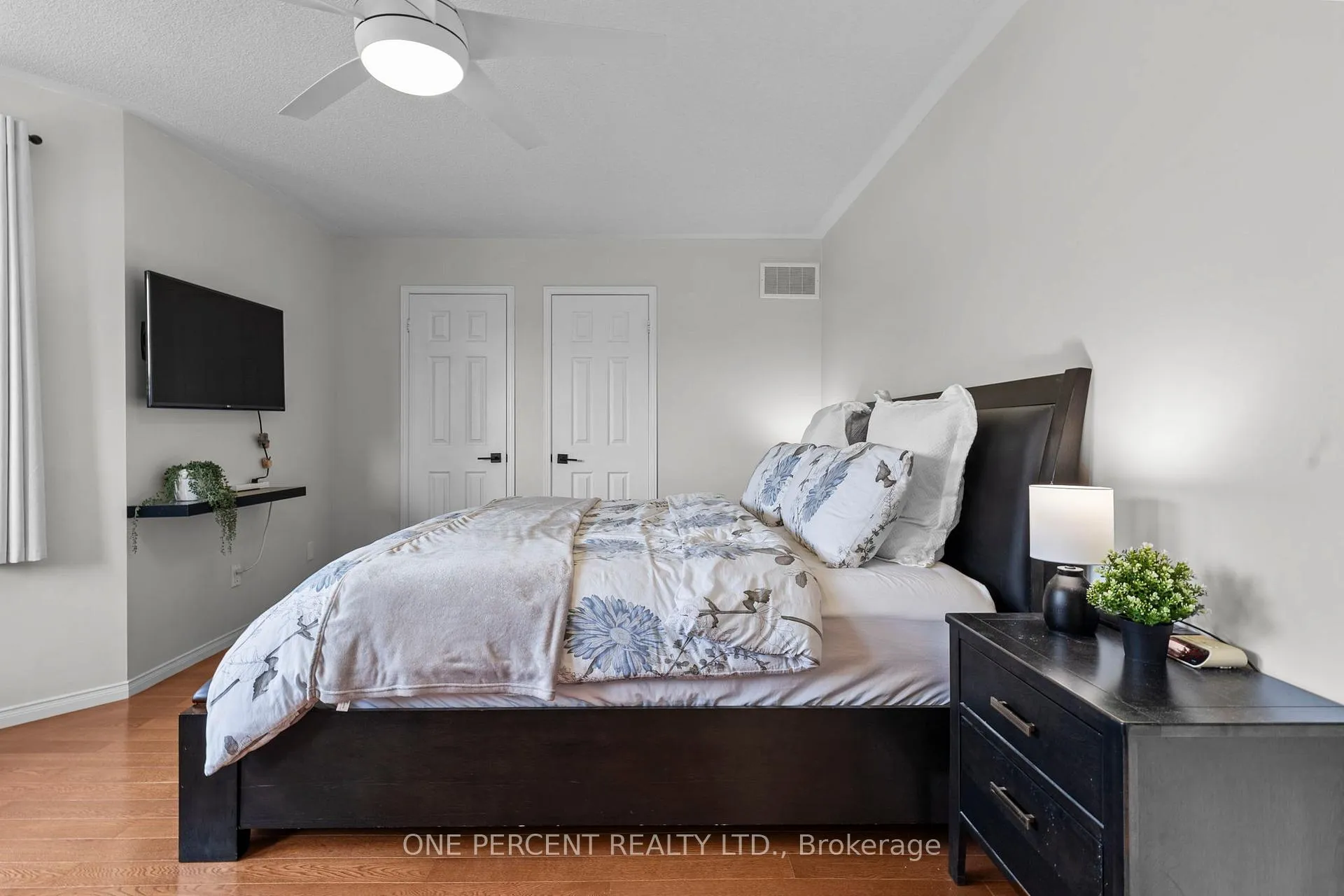 Photo 21 of 1 Dixon Court, Barrie, Painswick North — HOMEH