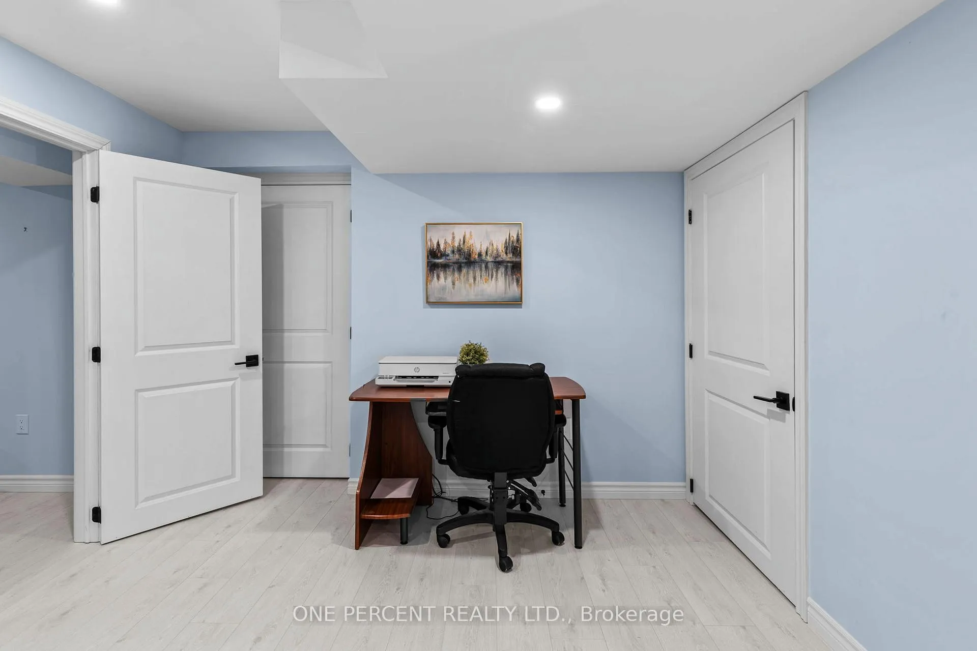 Photo 32 of 1 Dixon Court, Barrie, Painswick North — HOMEH