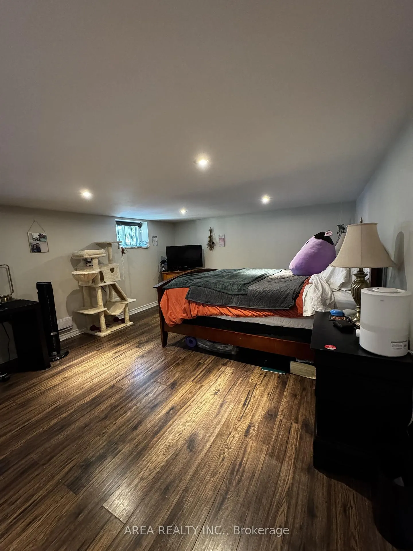 Photo 15 of 81 Humewood Drive, Toronto, Humewood-Cedarvale — HOMEH