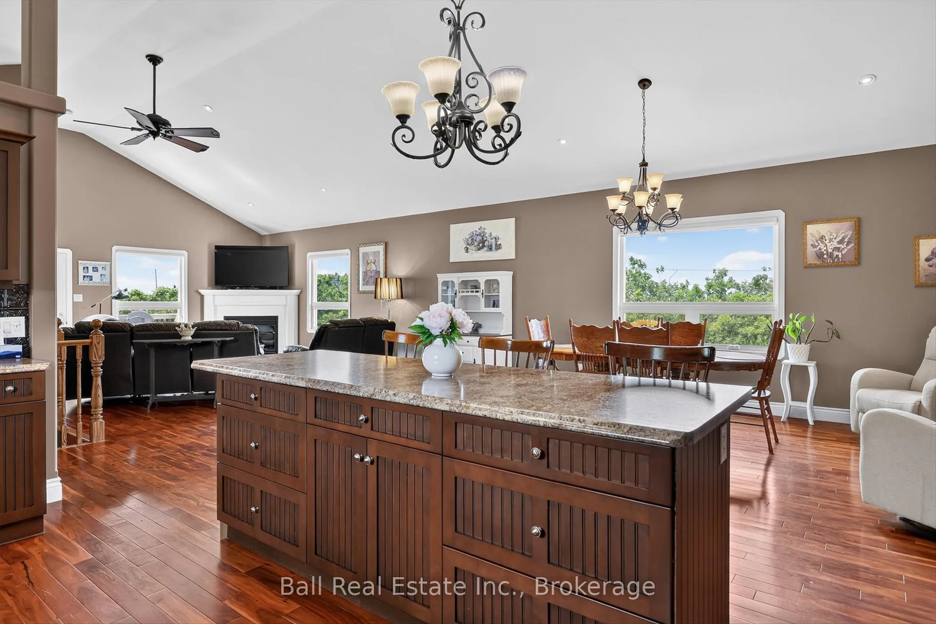 Photo 12 of 1963 Buckhorn Road, Selwyn — HOMEH