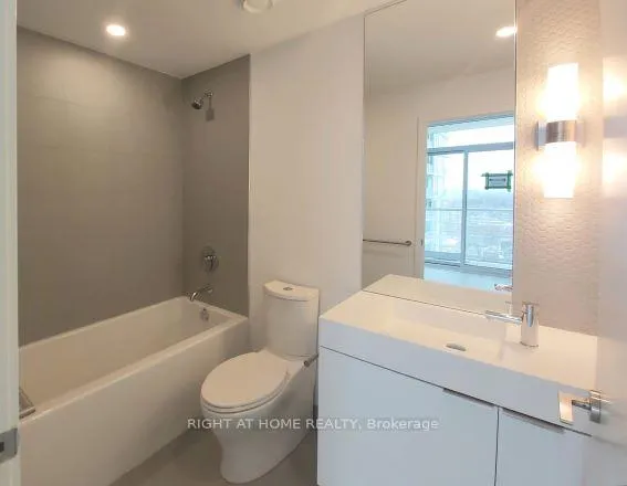 Photo 7 of Unit 1312, 33 Helendale Avenue, Toronto, Yonge-Eglinton — HOMEH