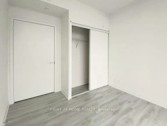 Photo 9 of Unit 1312, 33 Helendale Avenue, Toronto, Yonge-Eglinton — HOMEH