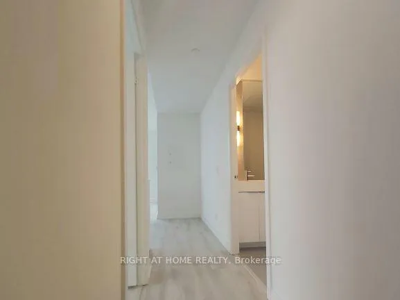 Photo 11 of Unit 1312, 33 Helendale Avenue, Toronto, Yonge-Eglinton — HOMEH