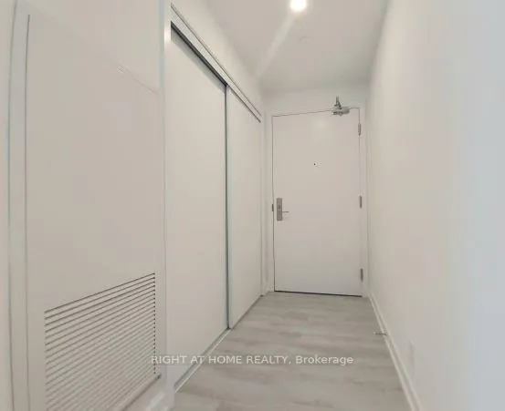 Photo 13 of Unit 1312, 33 Helendale Avenue, Toronto, Yonge-Eglinton — HOMEH