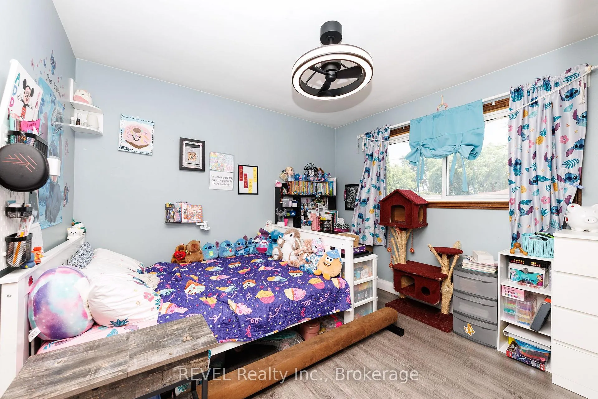 Photo 13 of 6945 Douglas Street, Niagara Falls, Arad/Fallsview — HOMEH