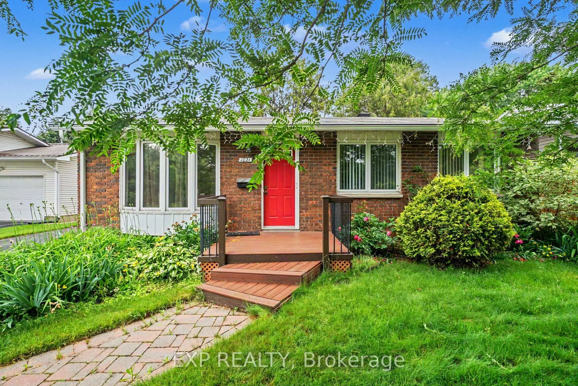 Photo 1 of 1021 Cadboro Road, Ottawa, Carson Grove — HOMEH